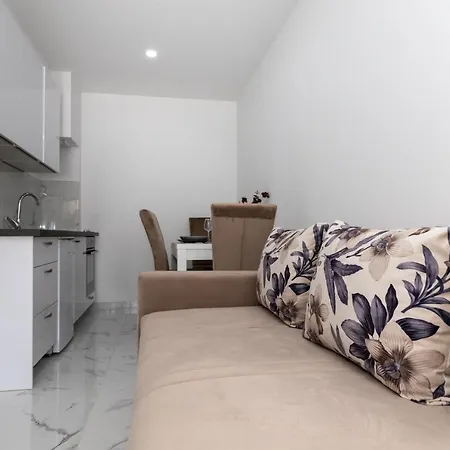 Sevo Apartman *