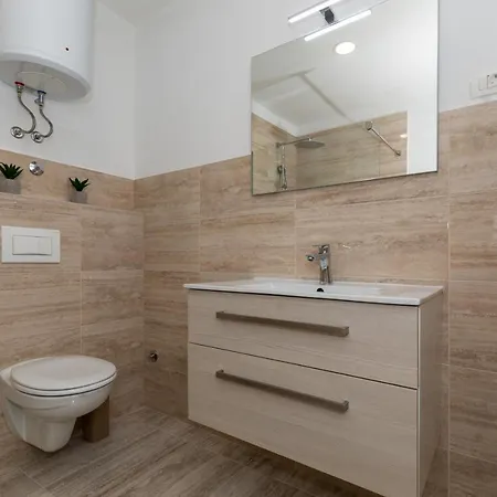 Sevo Appartamento Baška Voda