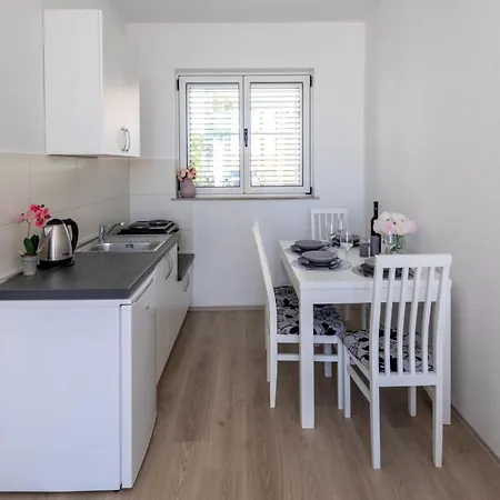 Sevo Apartment